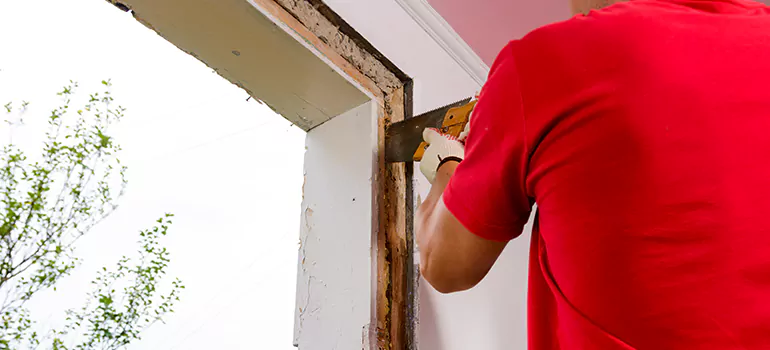 Residential Accordion Door Repair in San Carlos, CA